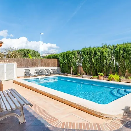 Villa Laura *
